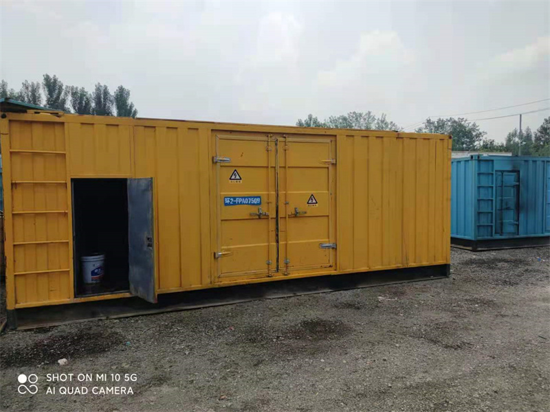 平川200KW柴油发电机组需要配备什么型号的电缆线？