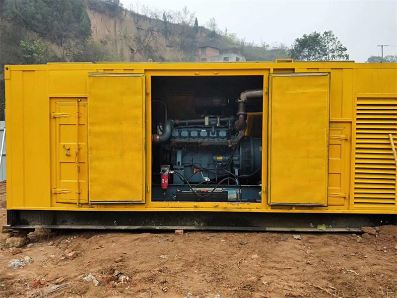 平川发电机租赁冷却液的沸点降低到多少时需要更换