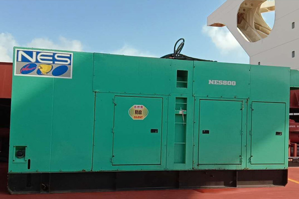 平川如何检测发电机组中性点接地是否良好？