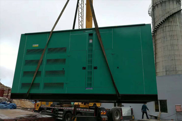 平川柴油发电机组的保养周期？