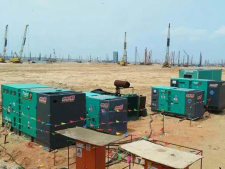 平川如何检查和清洗空气滤清器？